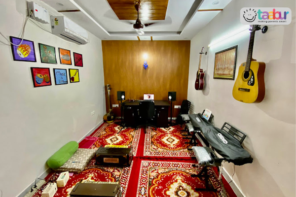 Aarshbhi Music School